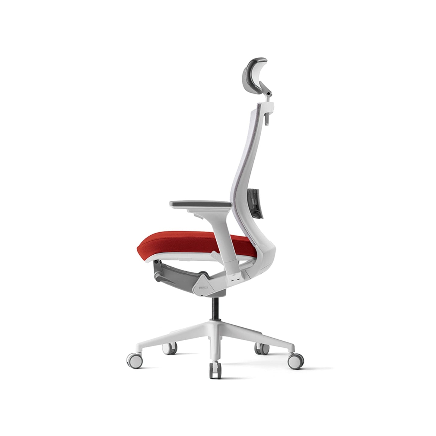 Radius Office Chair+Adjustable Arms White/Red Mesh Seat