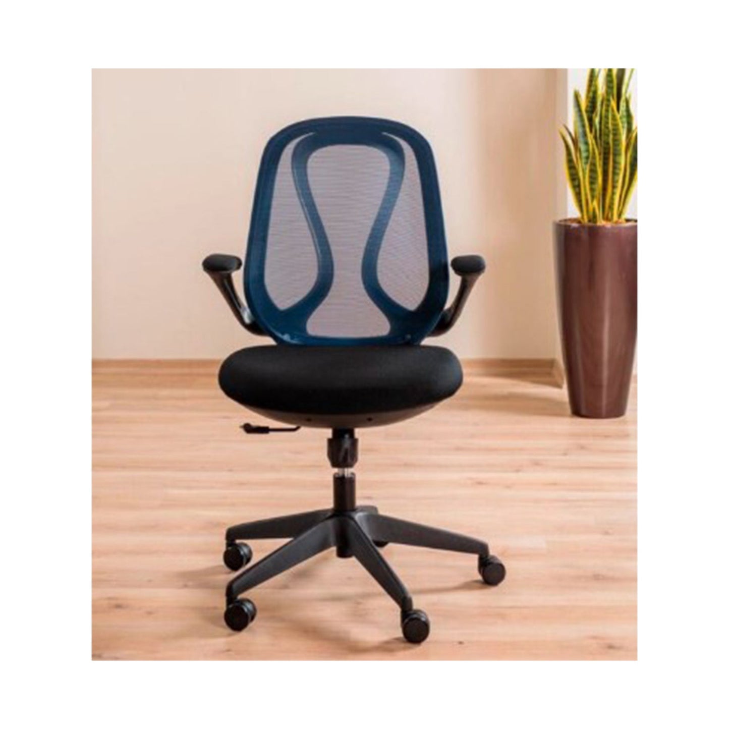 Vinka Black Office Chair For Modern Workspaces